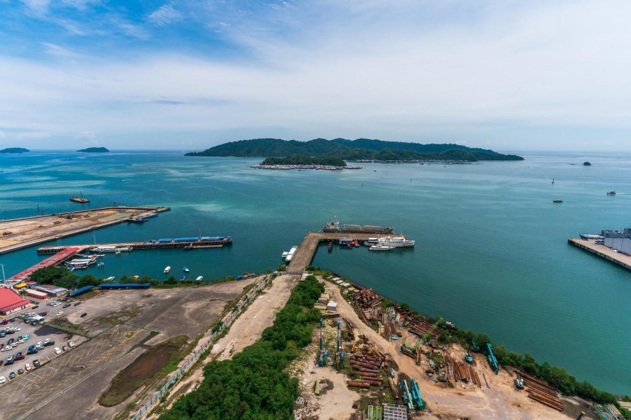 Full Seaview 2R1B Condo For 6Pax In Kota Kinabalu Bagian luar foto